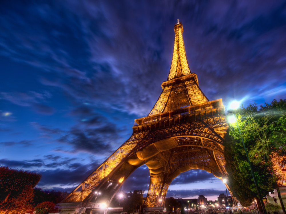 Flickr-Trey-Ratcliff-Paris-Eiffel-Tower