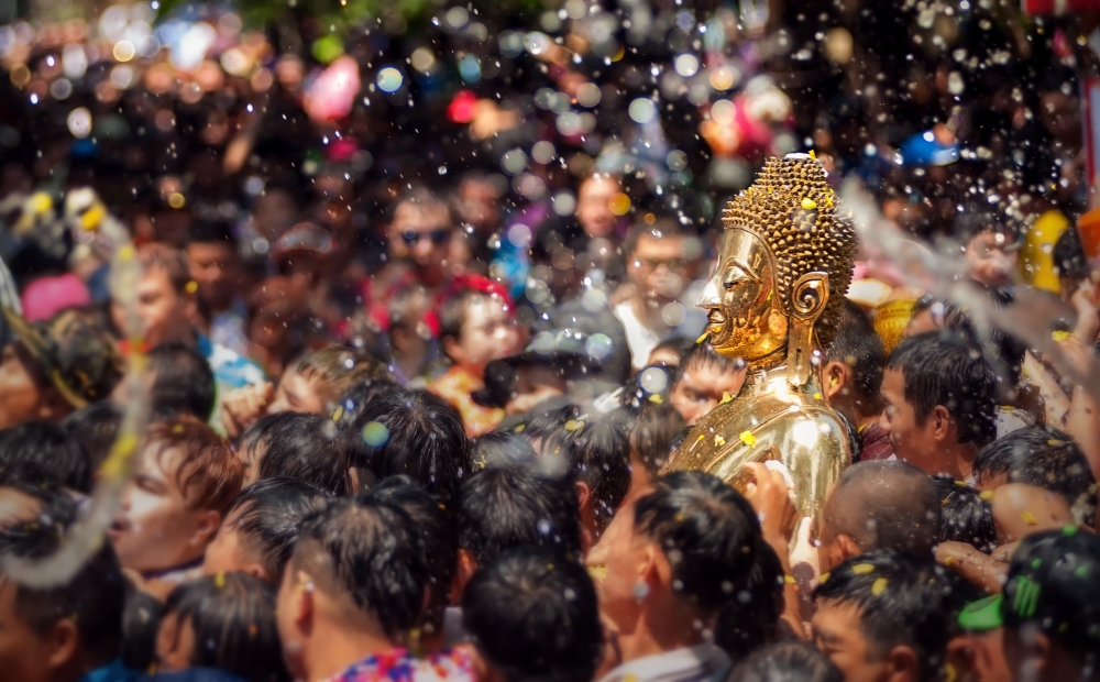 Buddha-statue-at-the-Songkran-